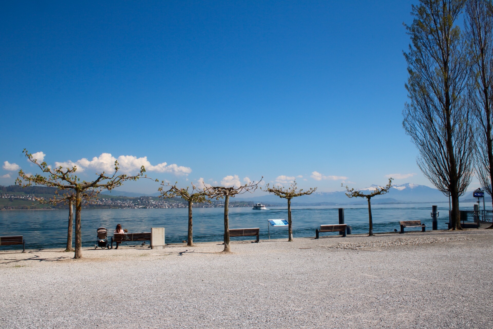 Feiern Sie mit uns auf dem Seeplatz in Wädenswil